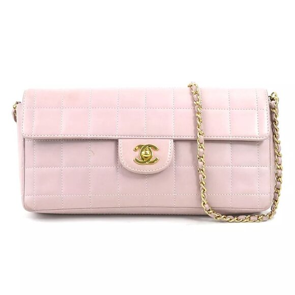 CHANEL Handbags - Auth CHANEL Chocolate Bar Chain Shoulder Bag Light Pink